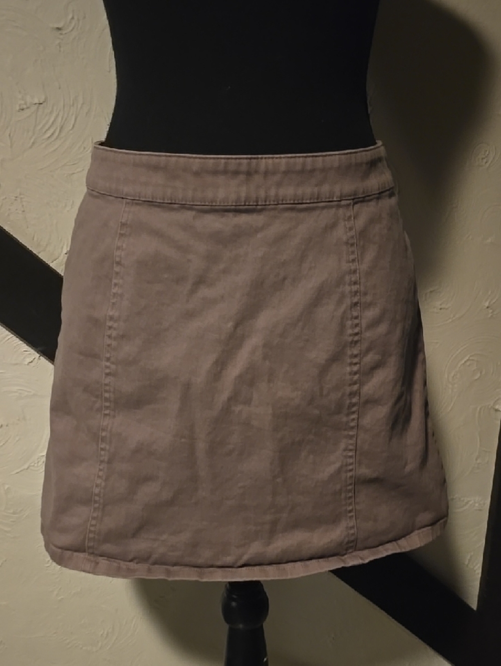 Mini Skirt - Picture 3 of 4